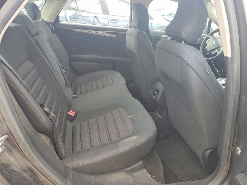 2018 Ford Fusion se Hybrid