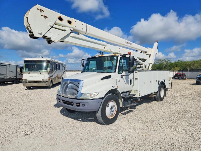 1987 International 4300 Bucket Truck