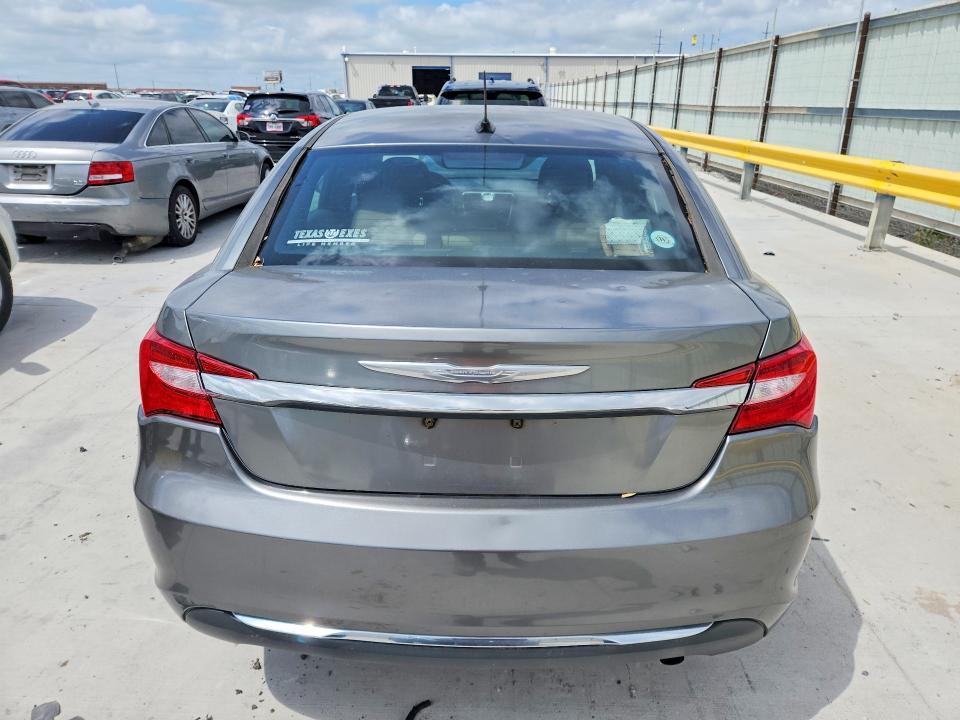 2012 Chrysler 200 lx