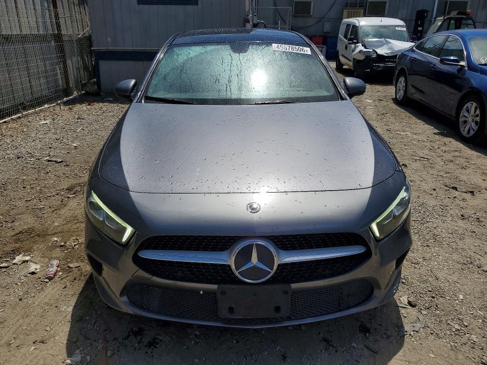 2020 Mercedes-Benz A 220