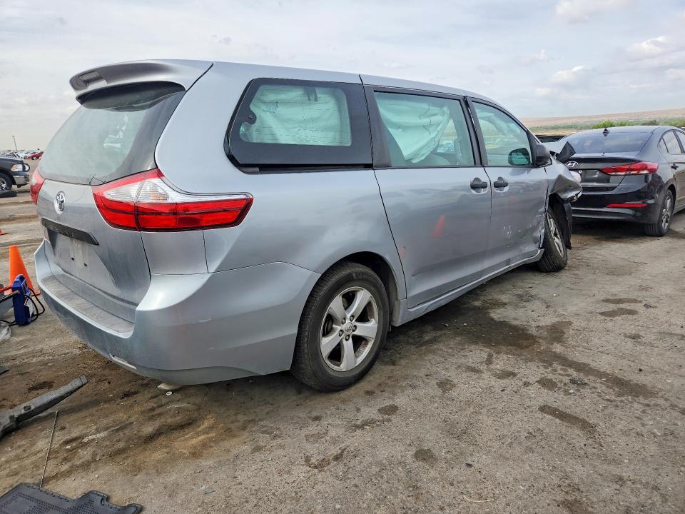 2015 Toyota Sienna l 7-passenger