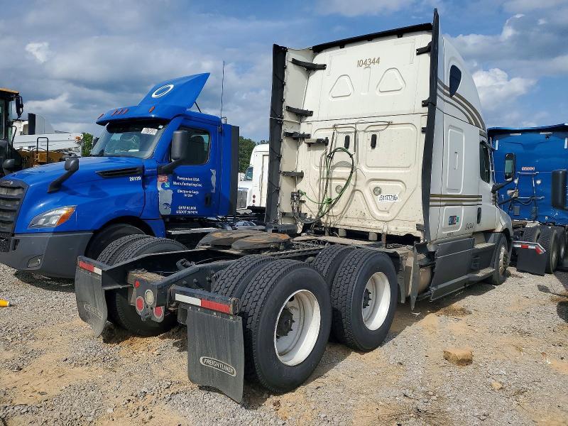 2021 Freightliner Cascadia 1-Semi Truck