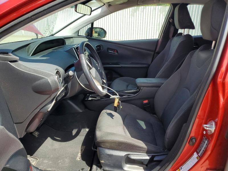2016 Toyota Prius Three