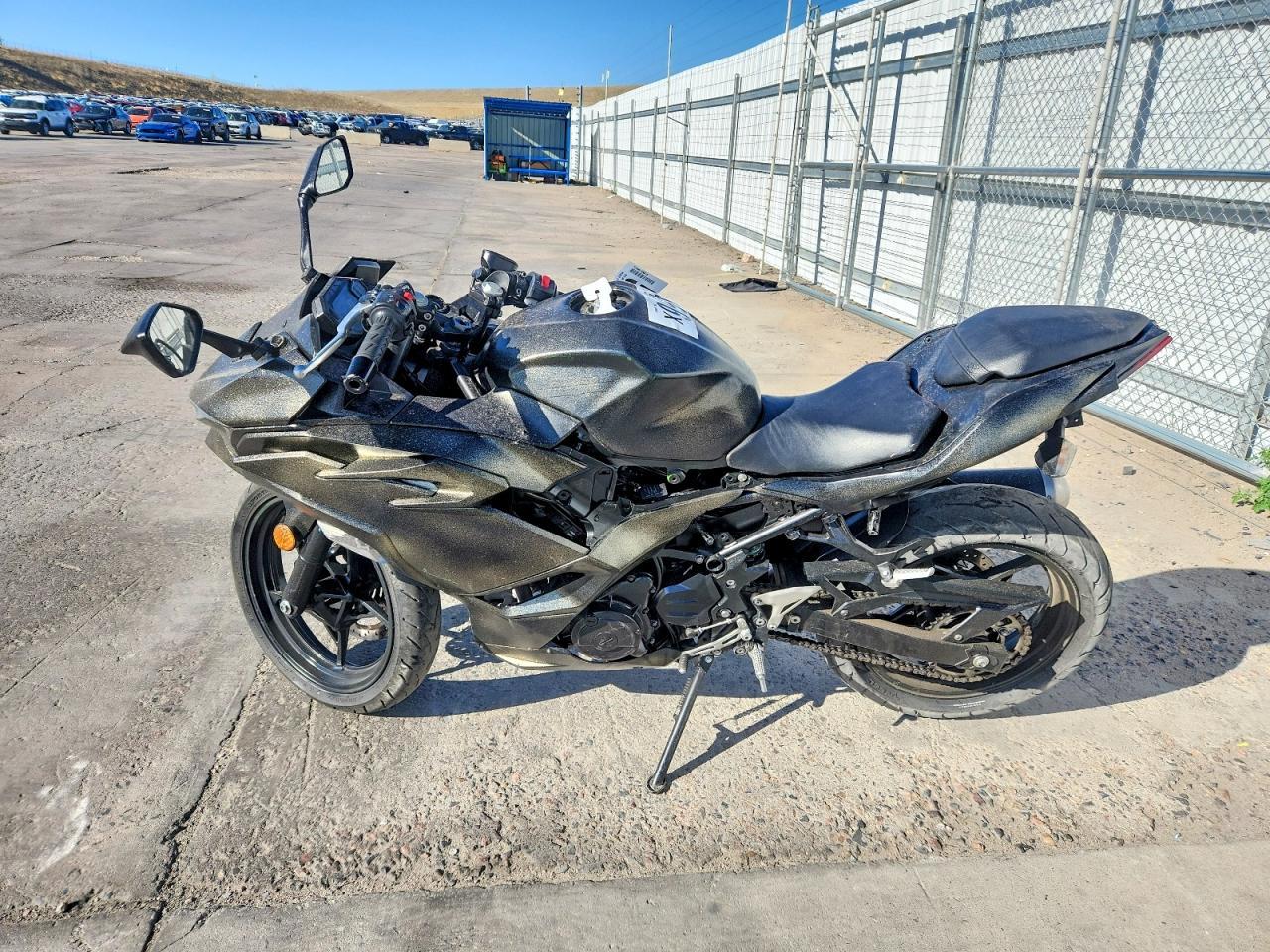 2025 Kawasaki EX500 H
