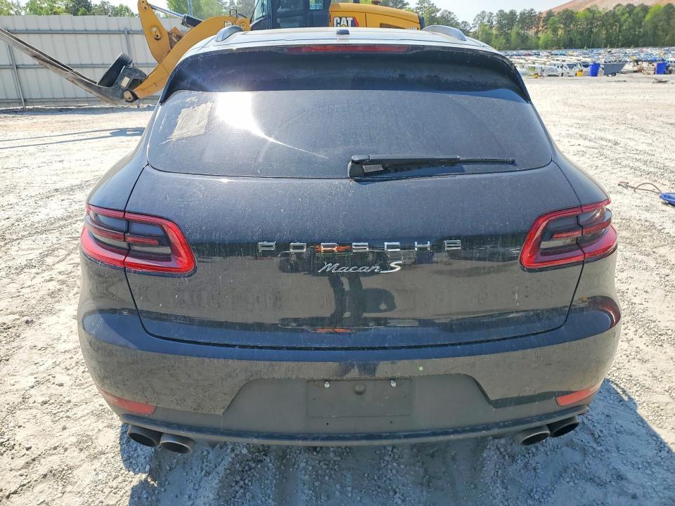 2016 Porsche Macan s