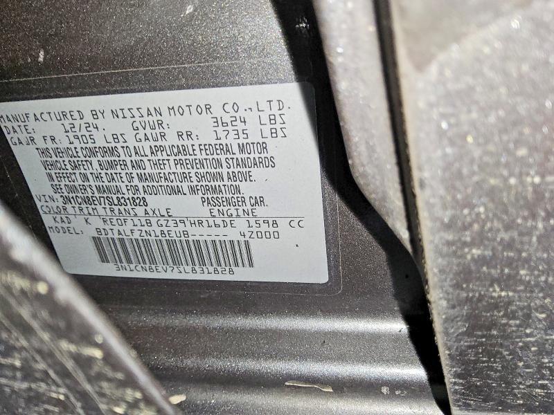 2025 Nissan Versa sv