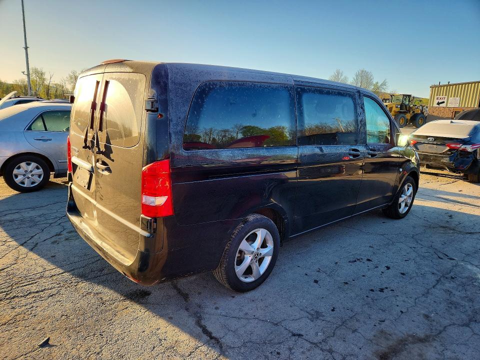 2018 Mercedes-Benz Metris