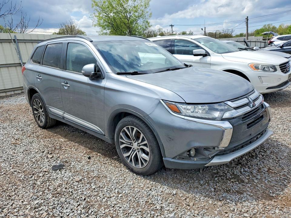 2016 Mitsubishi Outlander se