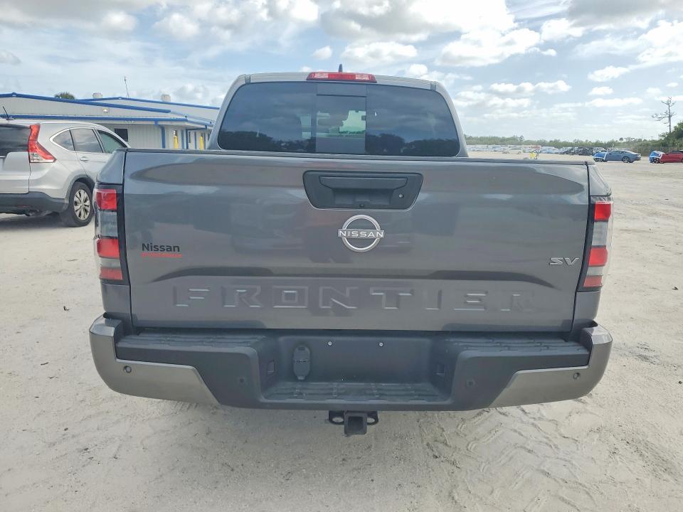 2024 Nissan Frontier sv