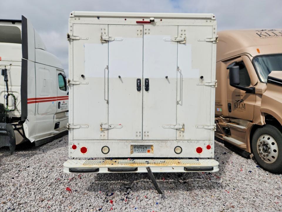 2013 Ford F59 Delivery Truck