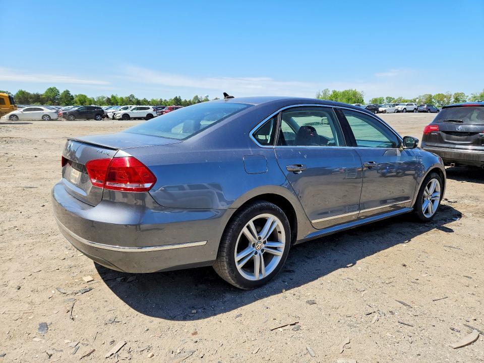 2013 Volkswagen Passat sel