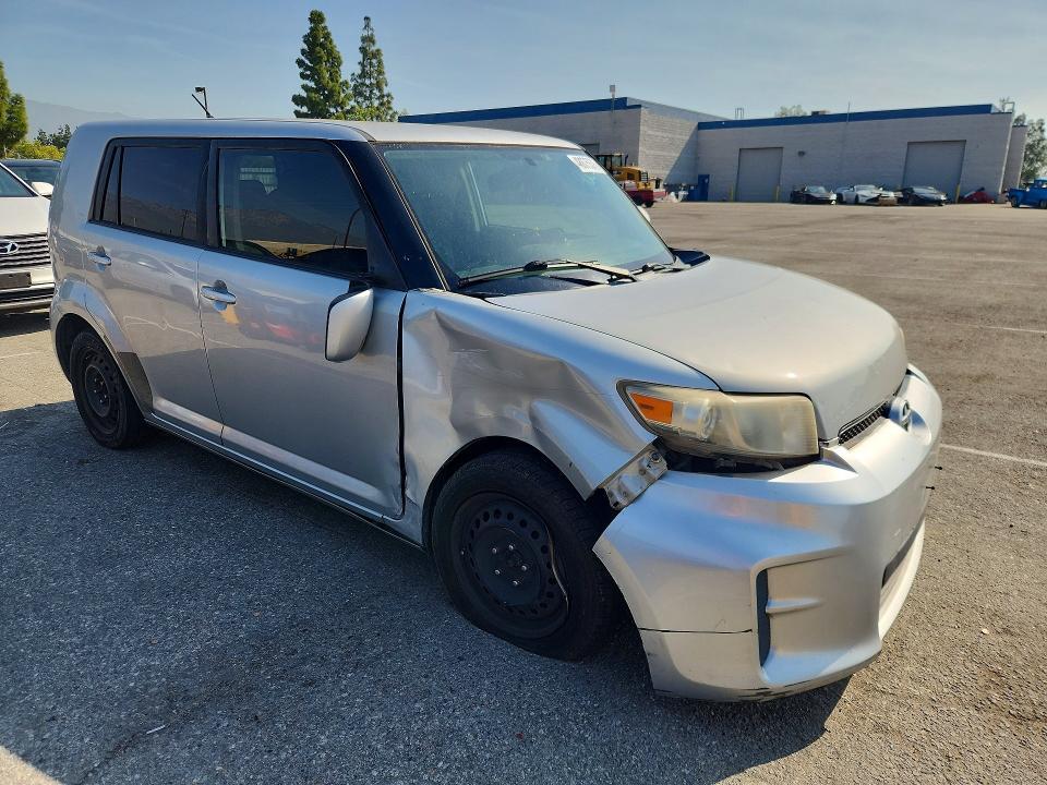 2011 Scion XB