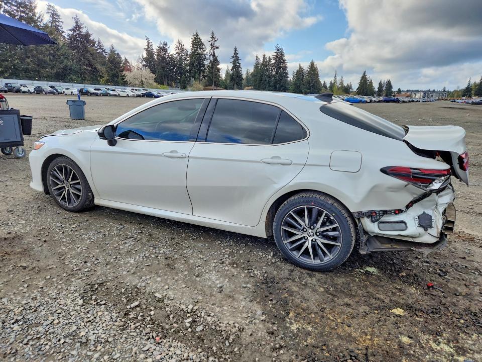 2021 Toyota Camry xle