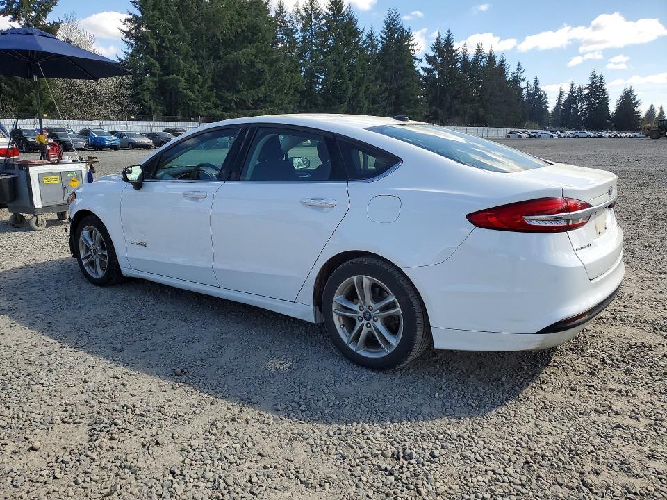 2018 Ford Fusion se Hybrid