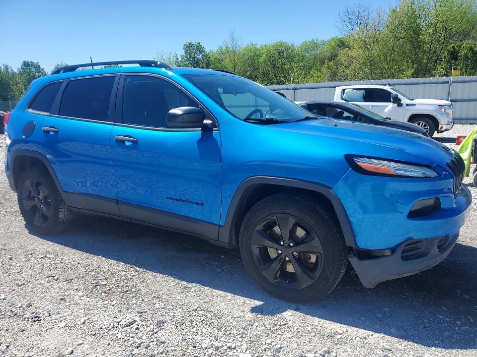 2017 Jeep Cherokee Sport