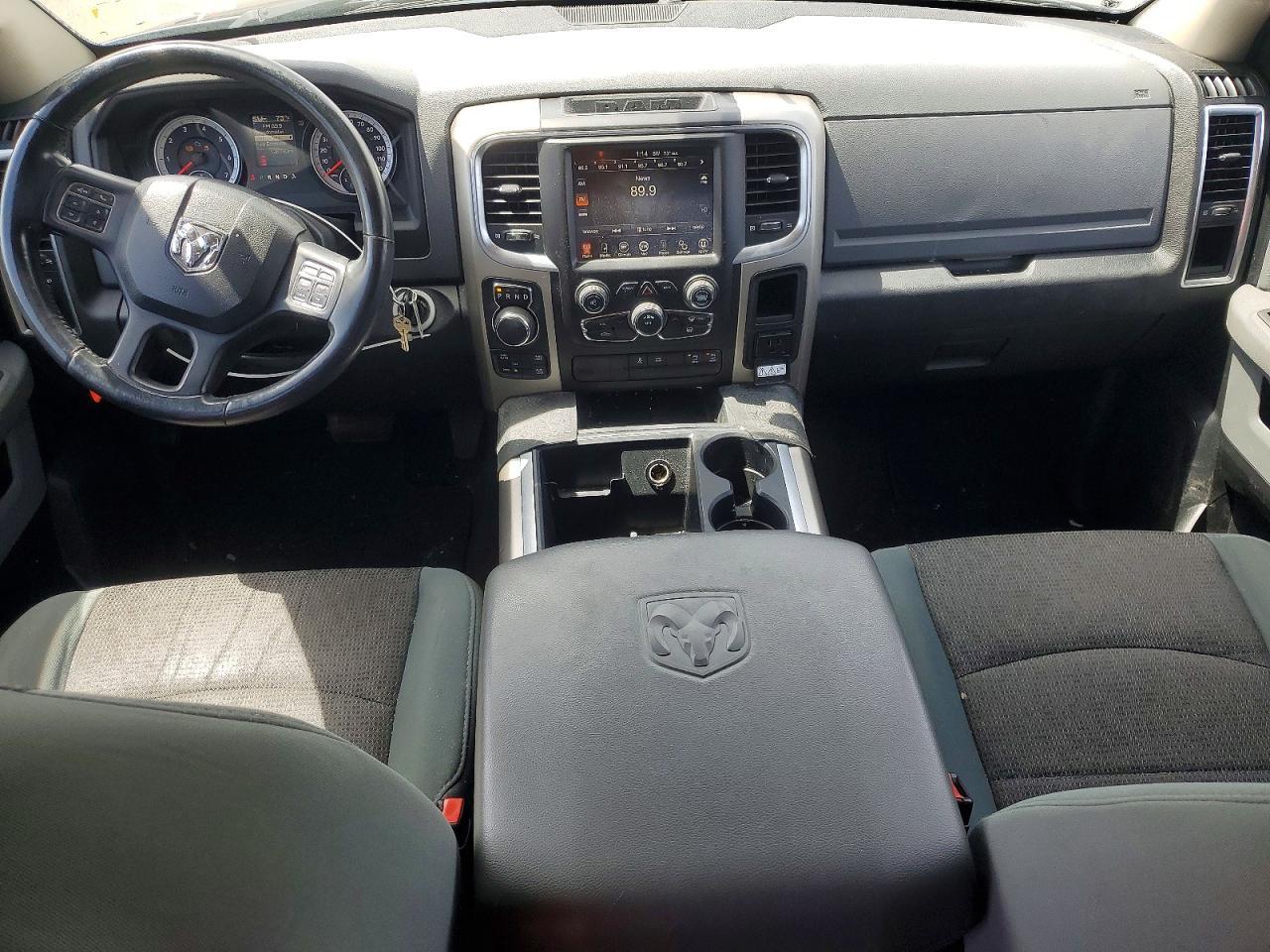 2014 Dodge RAM 1500 SLT