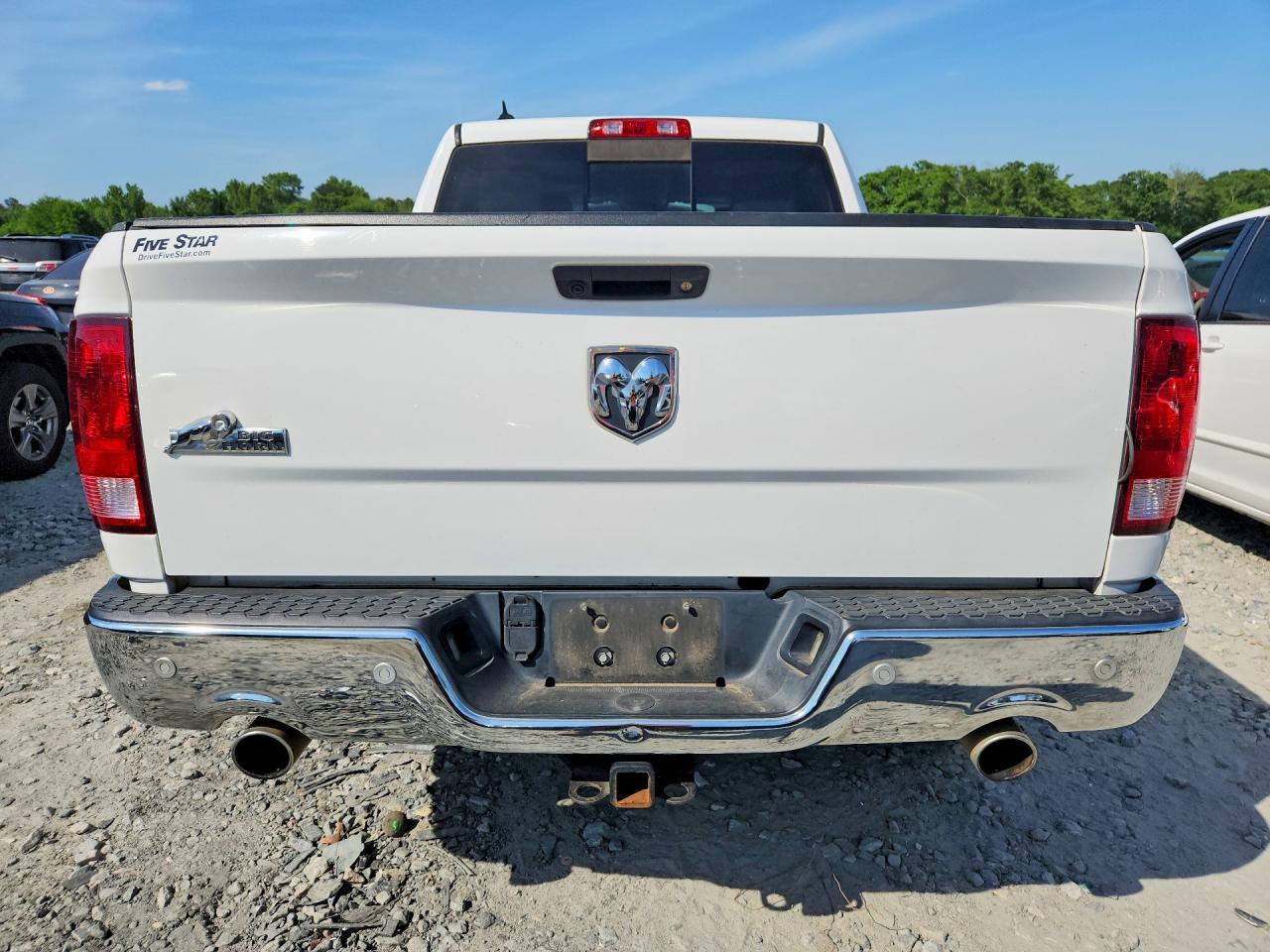 2017 Dodge RAM 1500 SLT
