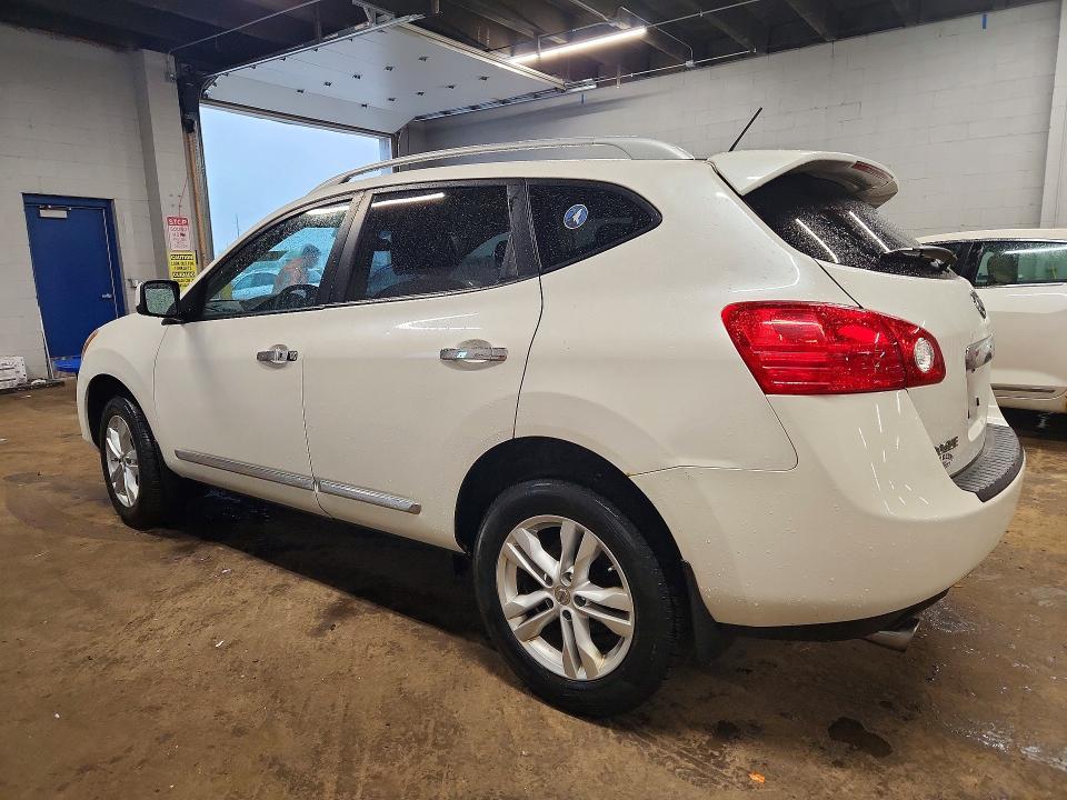 2013 Niss Rogue