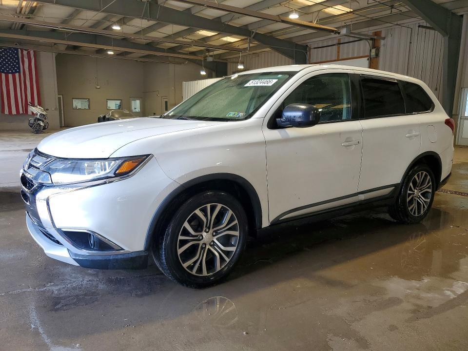 2017 Mitsubishi Outlander es