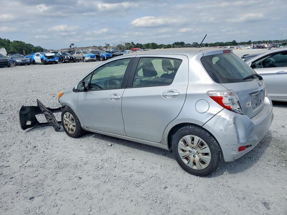 2012 Toyota Yaris 5-door l