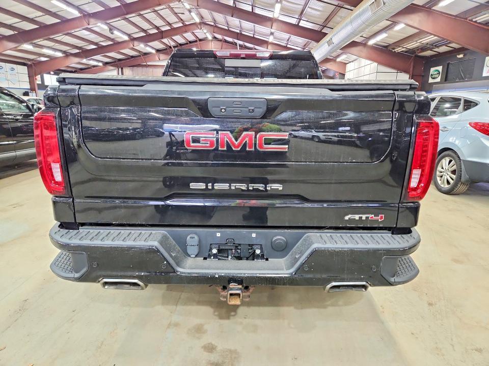 2019 GMC Sierra K1500 AT4