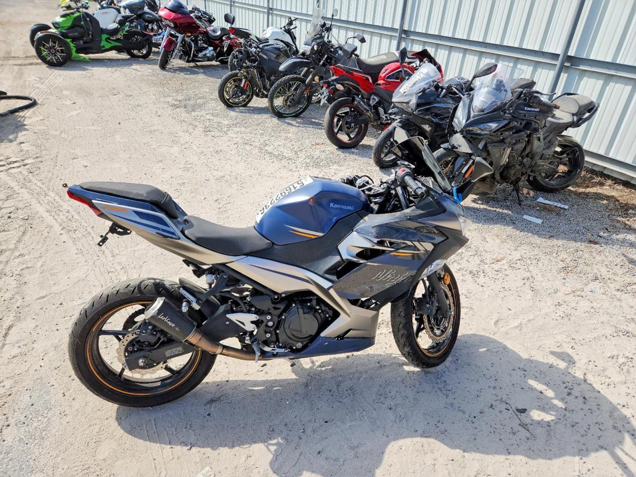 2023 Kawasaki EX400