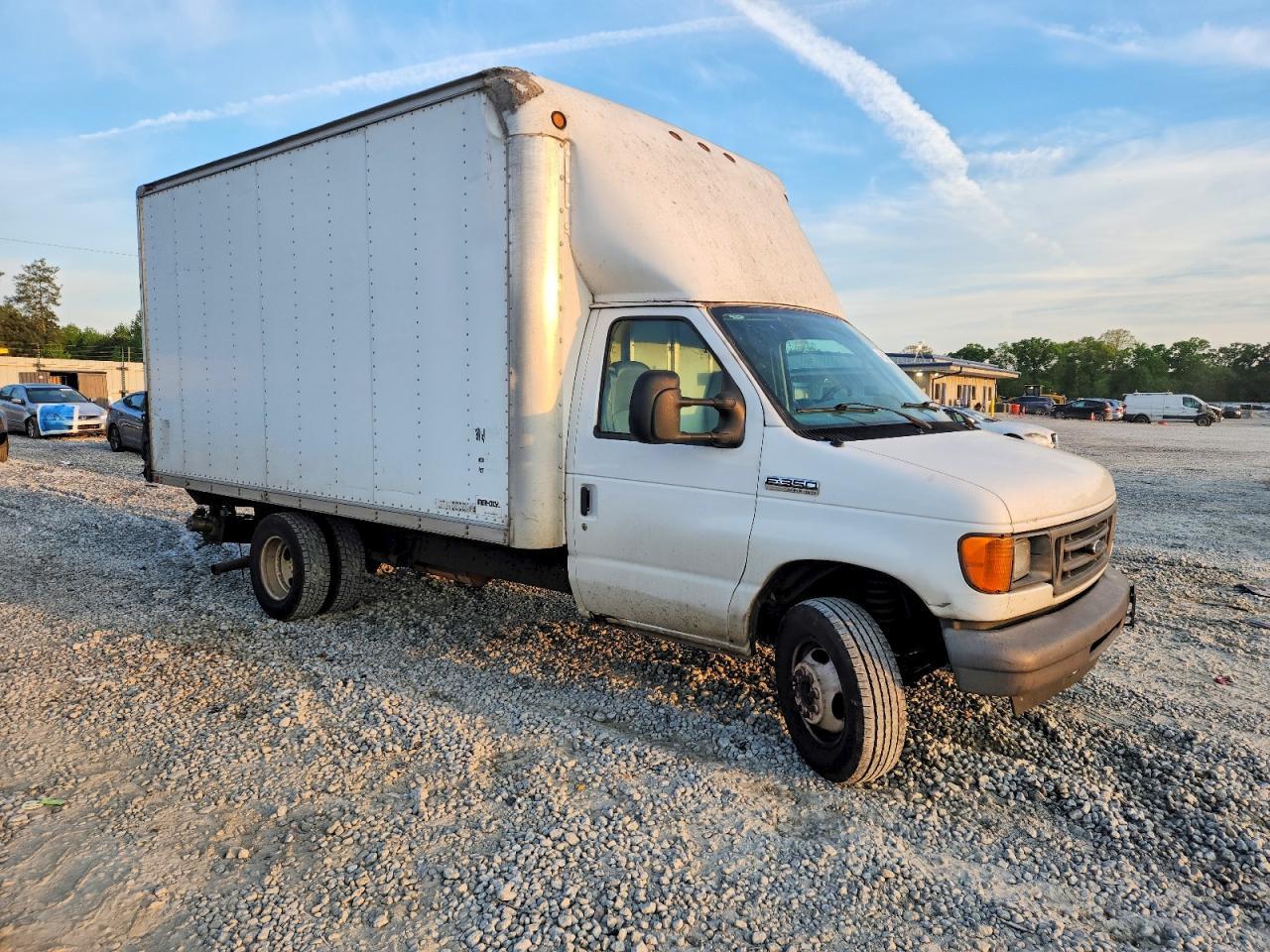 2007 Ford E350 Delivery Truck