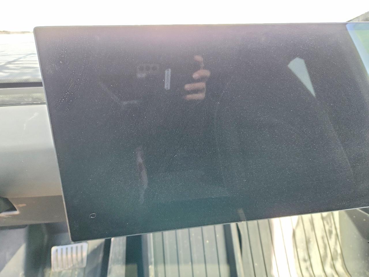 2025 Tesla Cybertruck