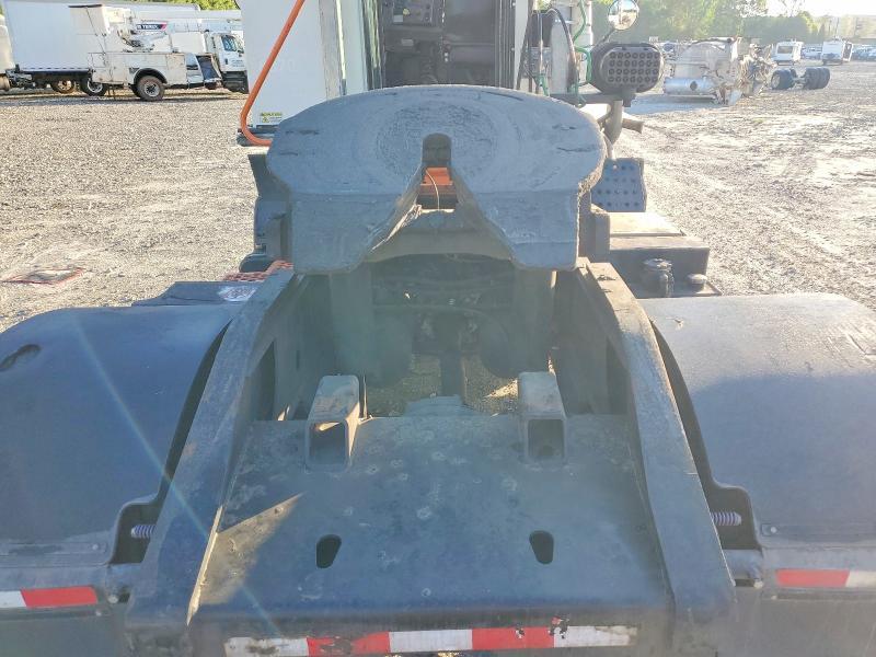 2022 Terminal Investment Corp PRO-SPOTTER Yard Truck