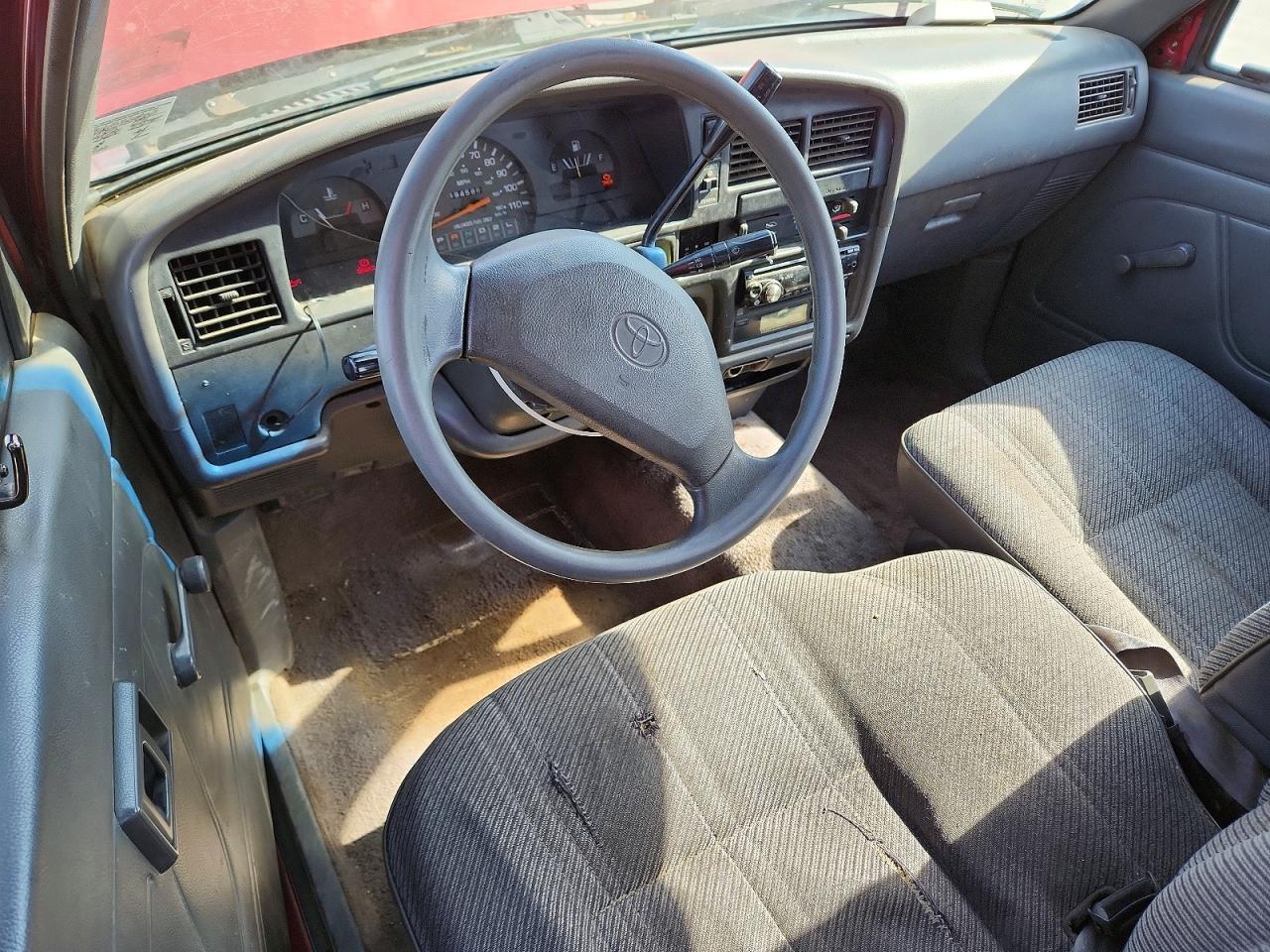1994 Toyota Pickup DX