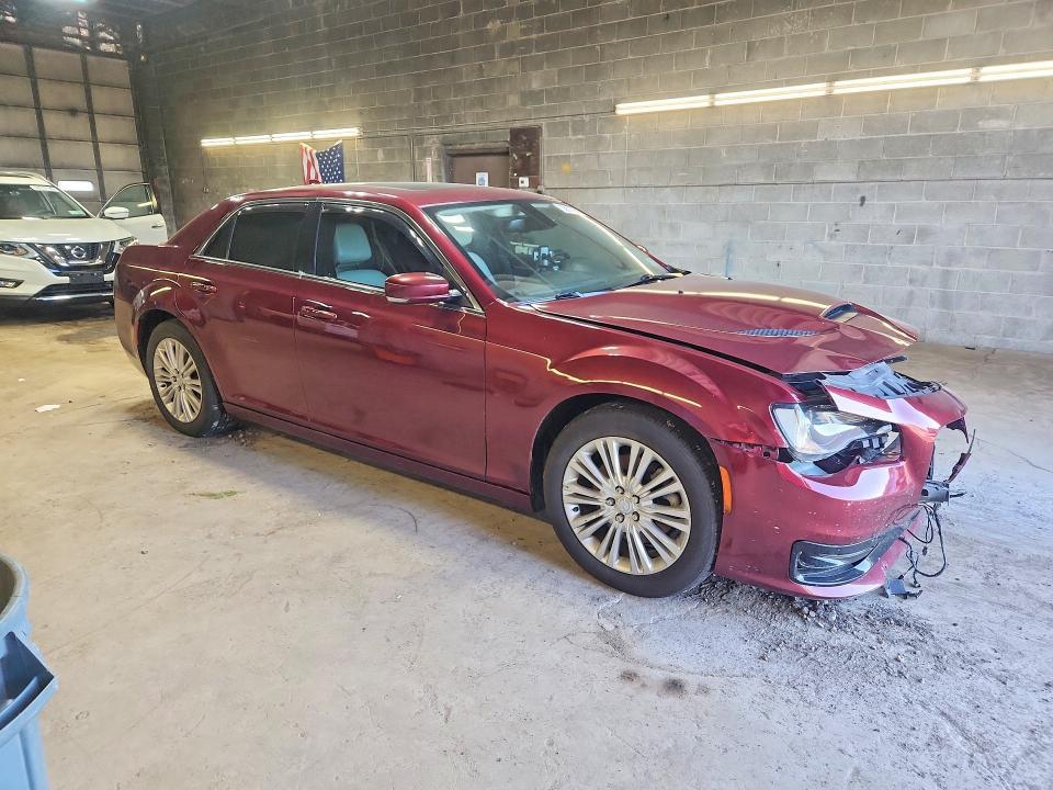 2016 Chrysler 300 Limited