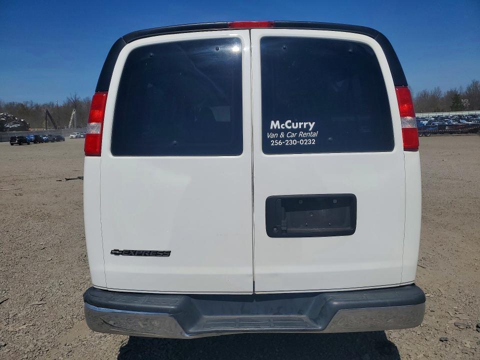 2020 Chevrolet Express G3500 LT