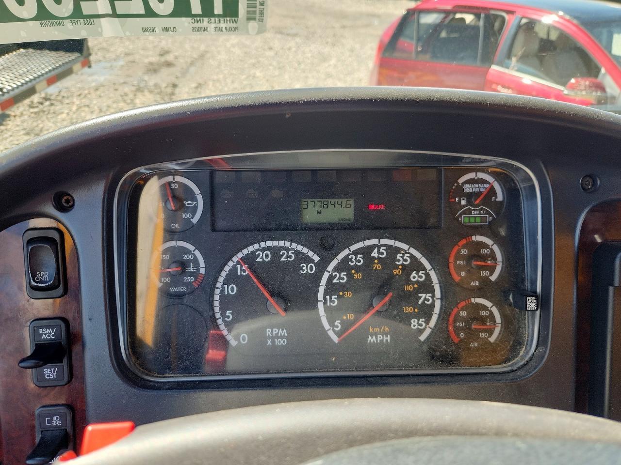 2013 Freigliner 2013 Freightliner Business Class M2 BOX Truck