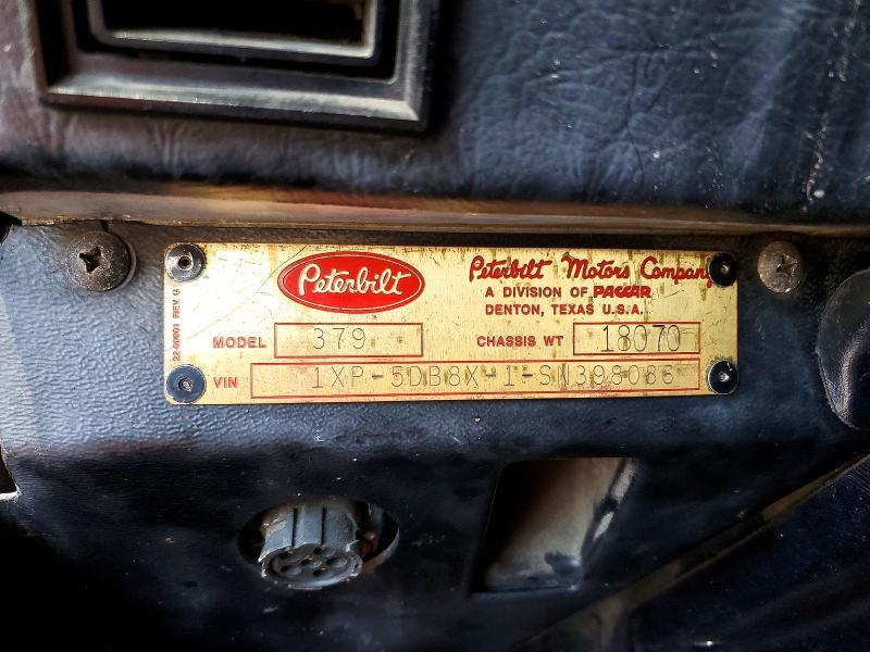 1995 Peterbilt 379 Semi Truck