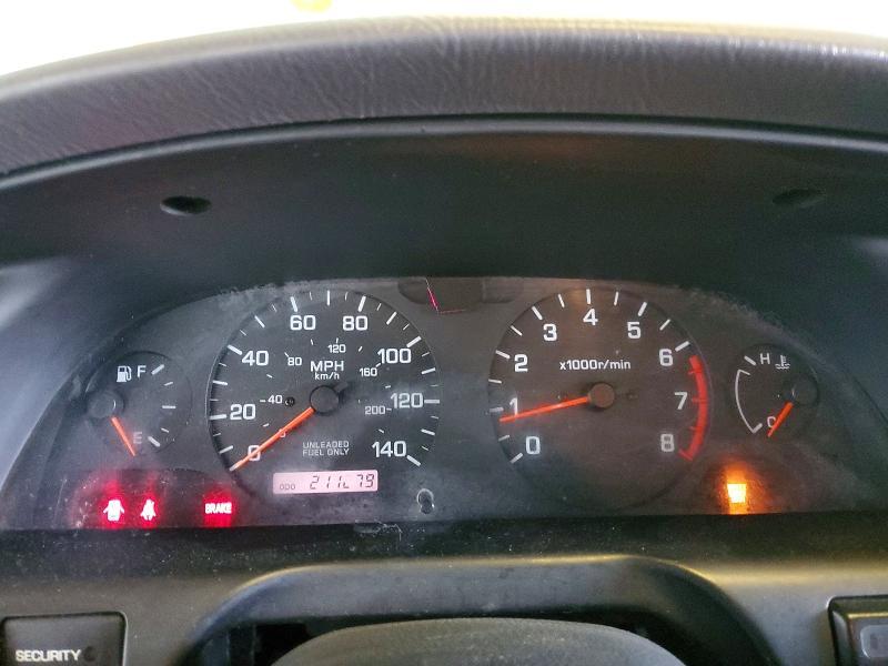 2000 Nissan Altima xe
