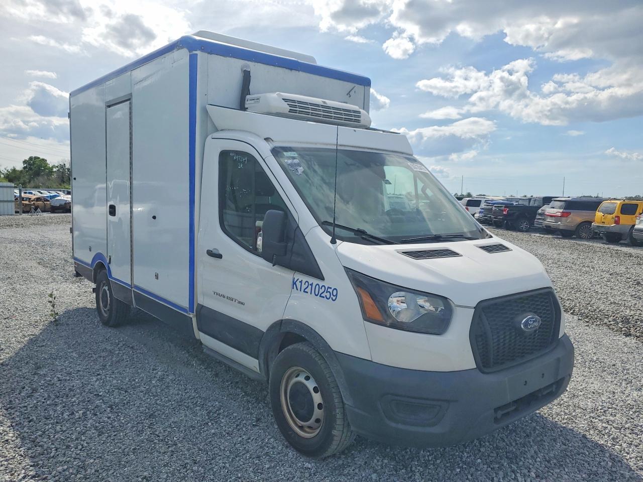 2021 Ford Transit Refrigerated BOX Truck