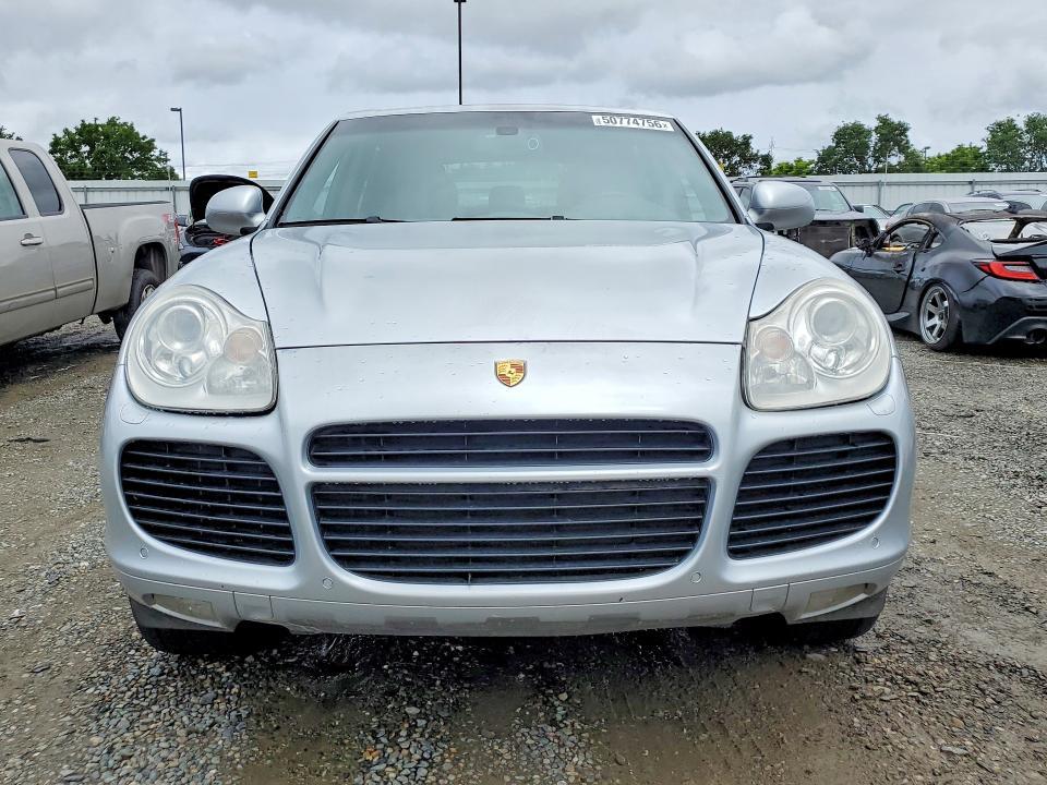2004 Porsche Cayenne Turbo