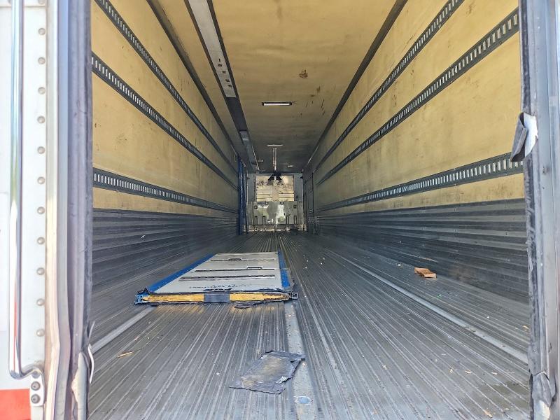 2014 Utility VS2RA Refrigerated Van Trailer