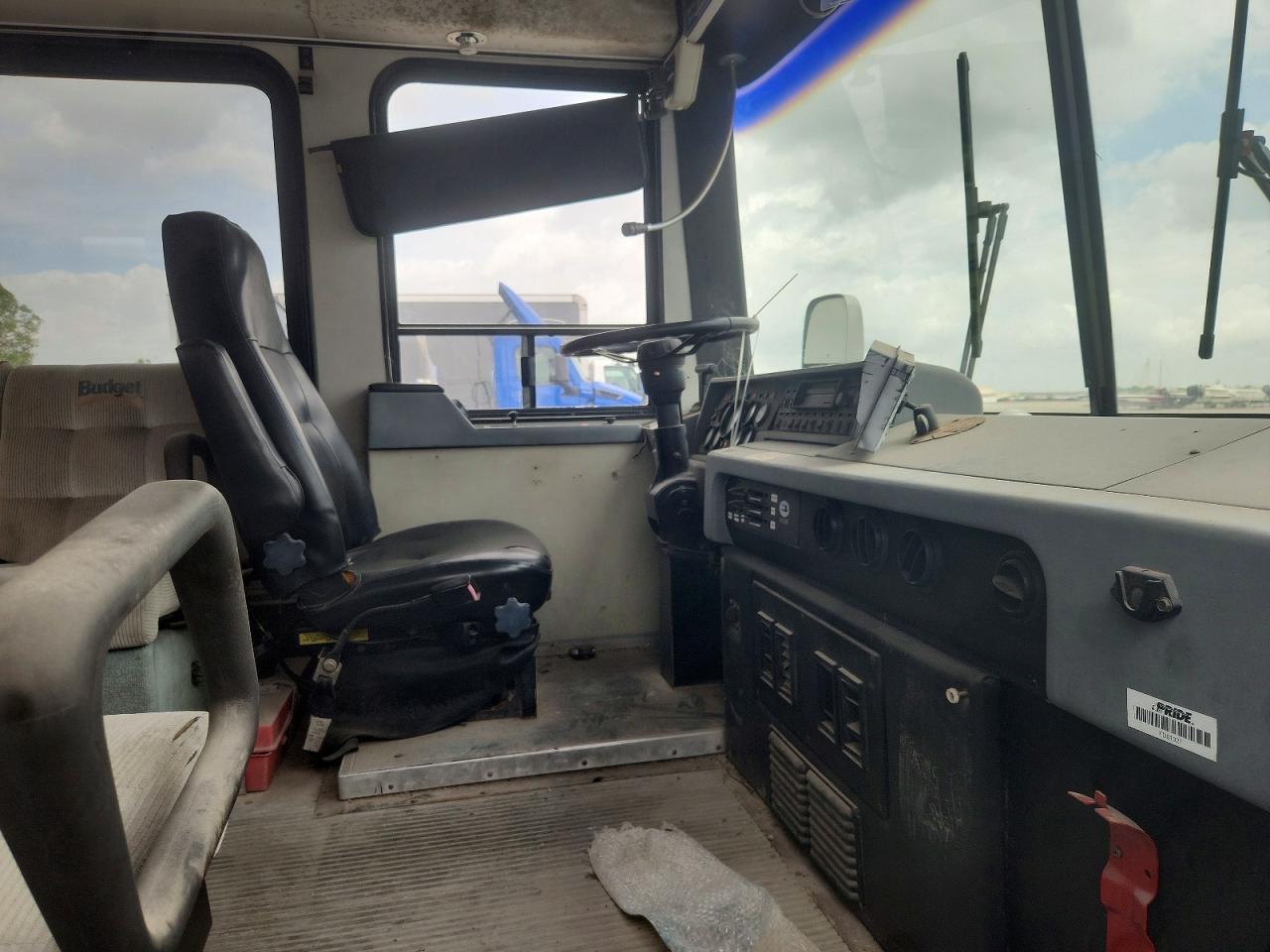 1999 Blubird School Bus / Transit Bus