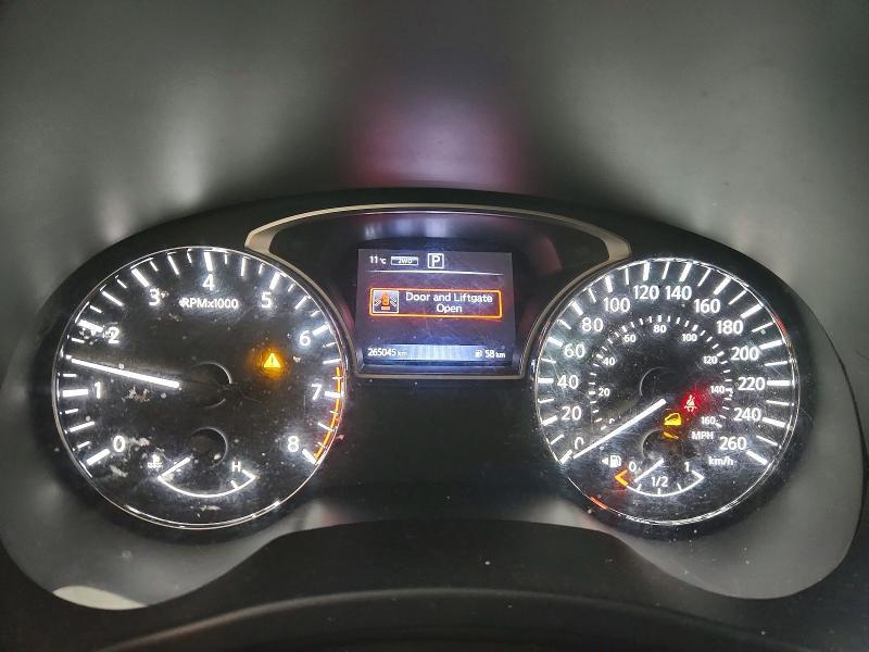 2016 Nissan Pathfinder s