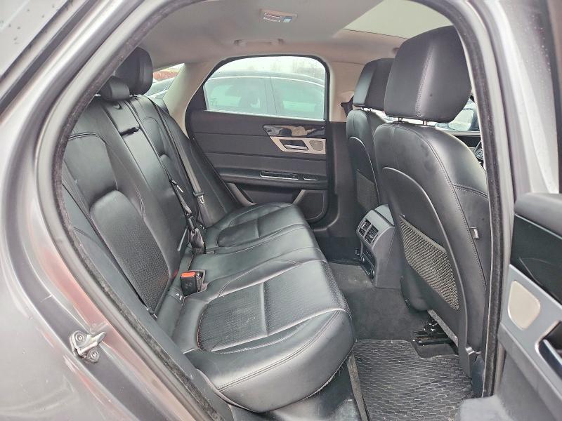 2017 Jaguar Xf Prestige