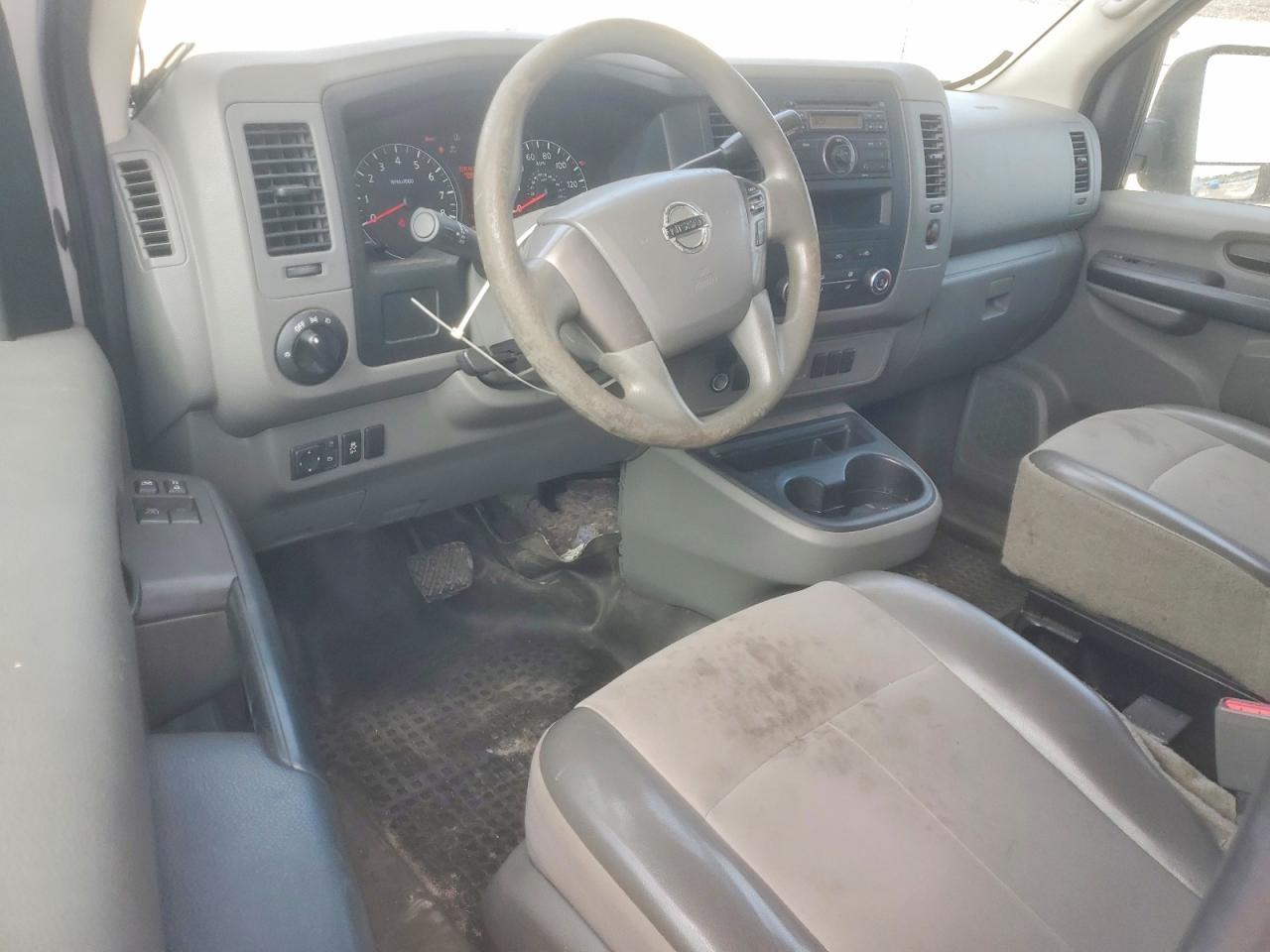 2016 Nissan NV 2500 HD S