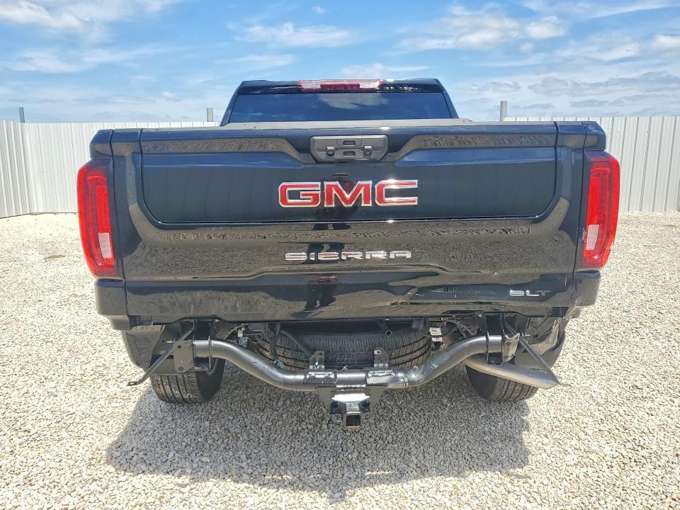 2026 GMC Sierra C1500 SLT