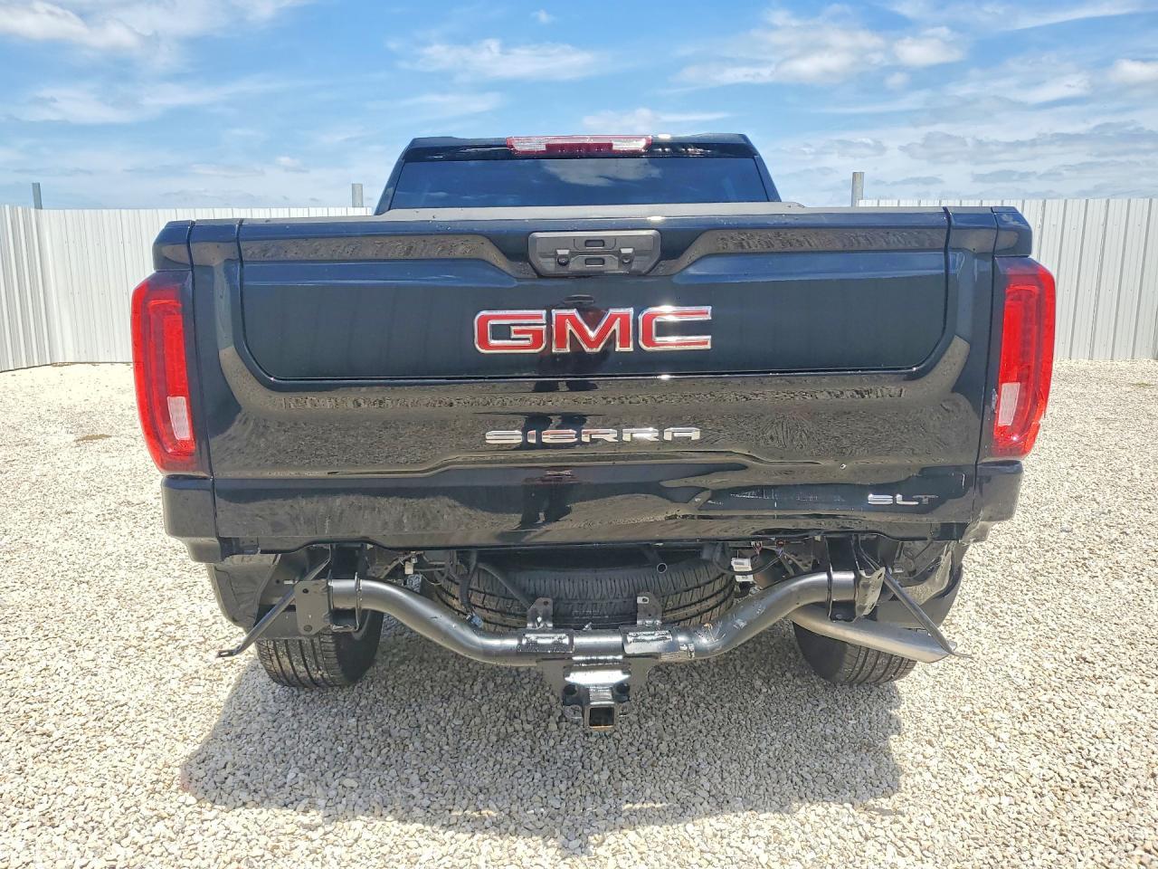 2026 GMC Sierra C1500 SLT