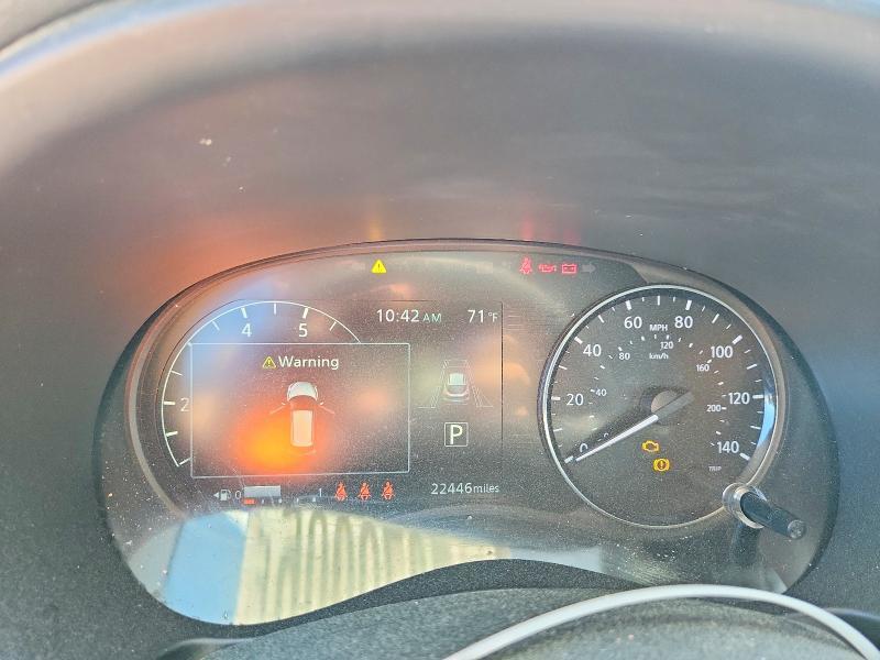 2024 Nissan Kicks sr