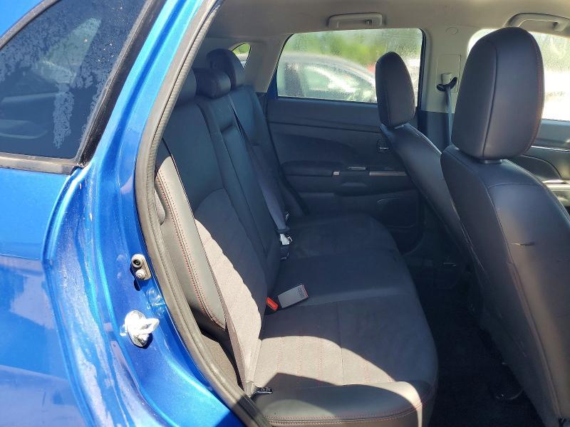 2025 Mitsubishi Outlander Sport s