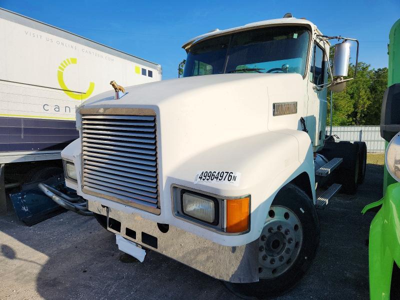 1999 Mack CH613 Semi Truck