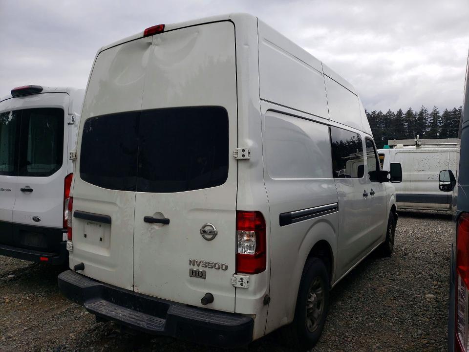 2016 Nissan NV 3500 HD SV