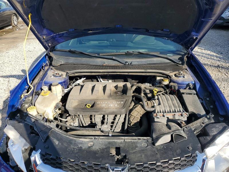 2012 Dodge Avenger se