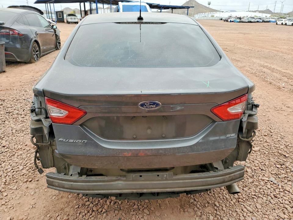2016 Ford Fusion se